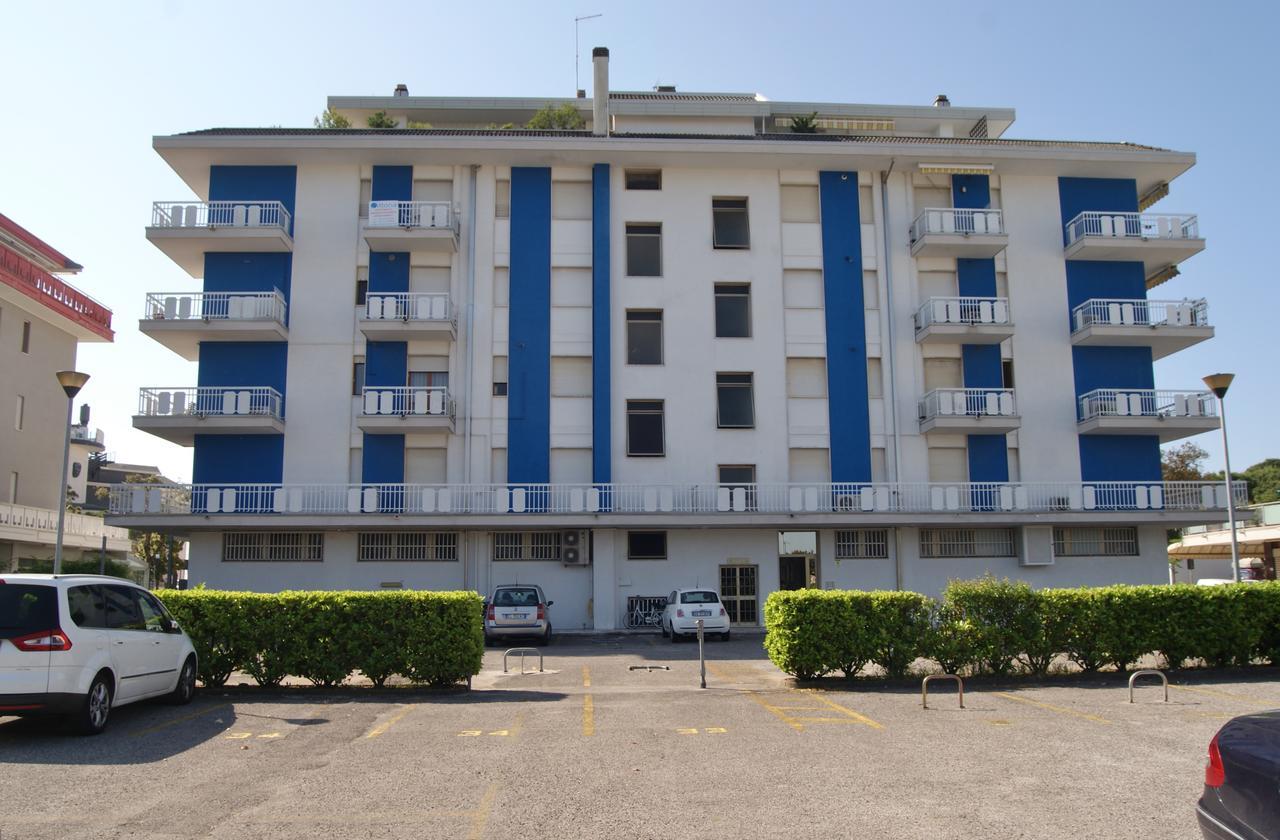 Appartamenti Residence Marcello-Piazza Torino-Lido Di Jesolo Bagian luar foto